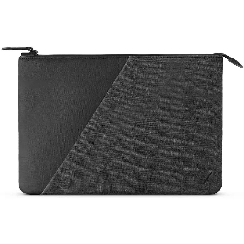 Expandable laptop bag to accommodate additional itemsNative Union Stow Sleeve Fabric for Macbook 12" - Slate