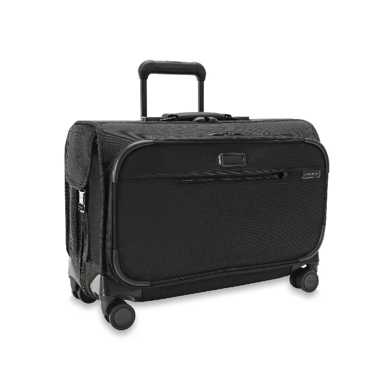 Luggage trolley organizers to hold small items like keys and phonesBriggs & Riley Baseline Wide Carry-On Garment Spinner