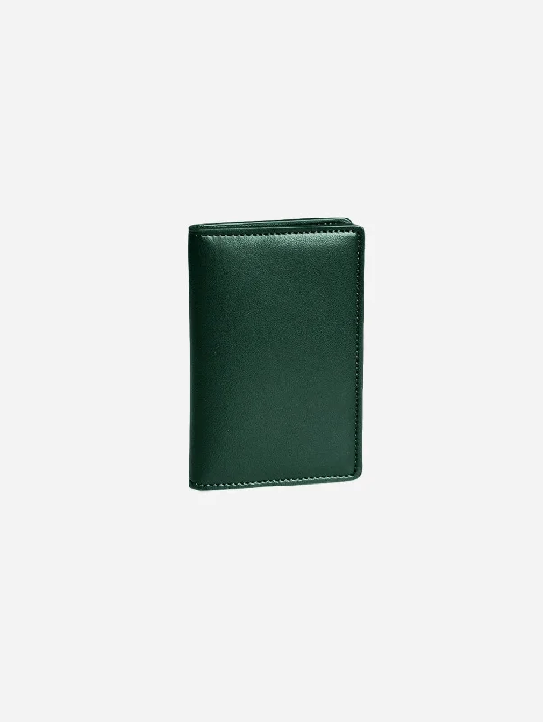 Money clips with built-in bottle openersPremium RFID Apple Leather Compact Vegan Wallet | Forest Green