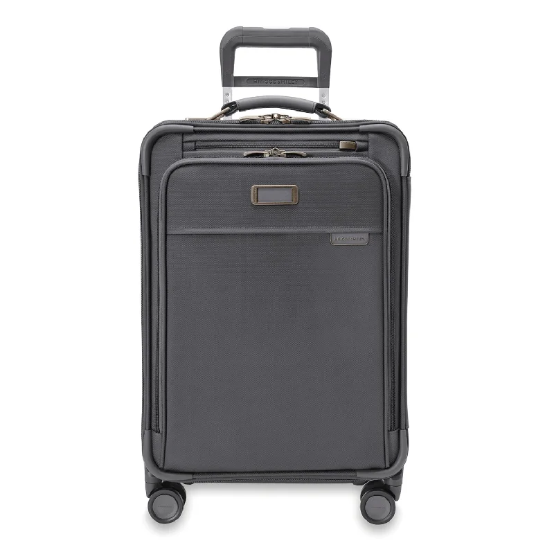 Stylish briefcases for modern professionalsBriggs & Riley BASELINE LIMITED EDITION Essential 22" Carry-On Expandable Spinner