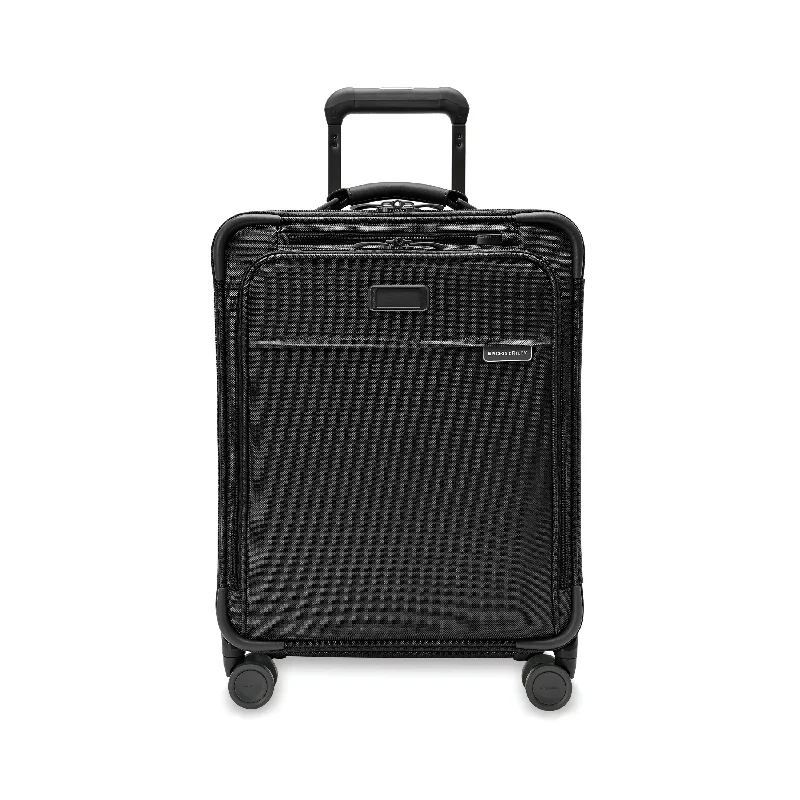 How to clean and maintain leather briefcasesBriggs & Riley BASELINE Global 21" Carry-On Expandable Spinner