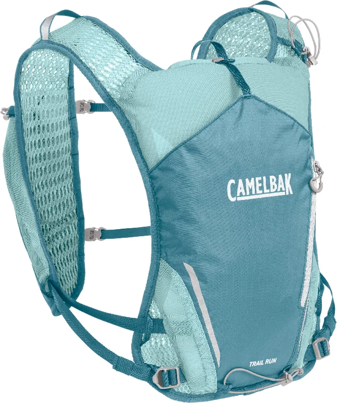 Men's smart backpack with integrated tracking device for securityCamelbak Trail Run Vest 34oz 7L - Adriatic Blue