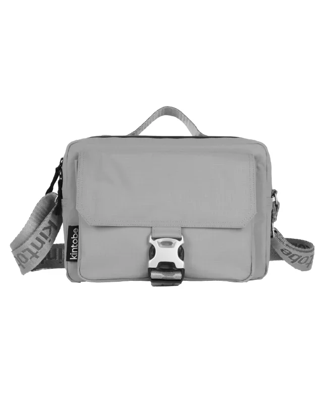 Convertible travel bag that can be used as a backpack or toteKintobe Noah