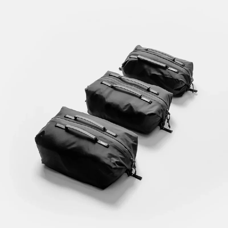 Convertible travel bag that can be used as a backpack or toteMatador Gear Cube Set 3-Pack