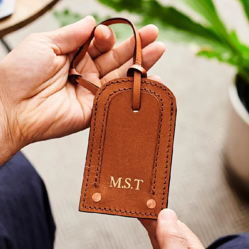 Waterproof canvas travel bag suitable for beach and outdoor vacationsPersonalised Leather Luggage Tag With Copper Rivets