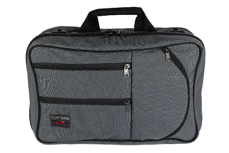 Expandable hard - shell polycarbonate travel bag for long - term international tripsWestern Flyer